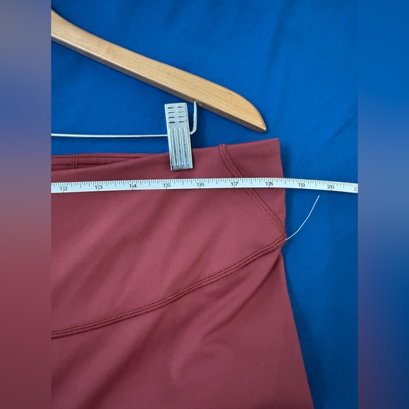 NWOT Lululemon Base Pace High-Rise Running Tight 25" Mulled Wine - Picture 8 of 10